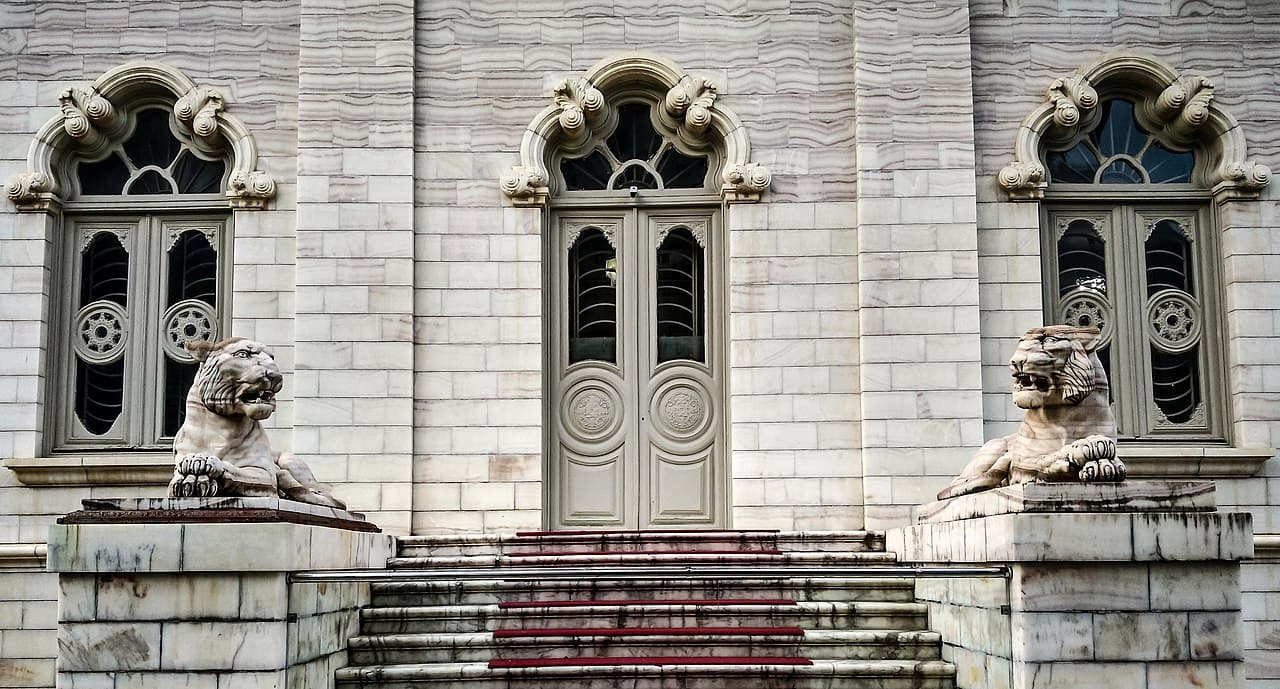 10. Ramsar Museum Palace