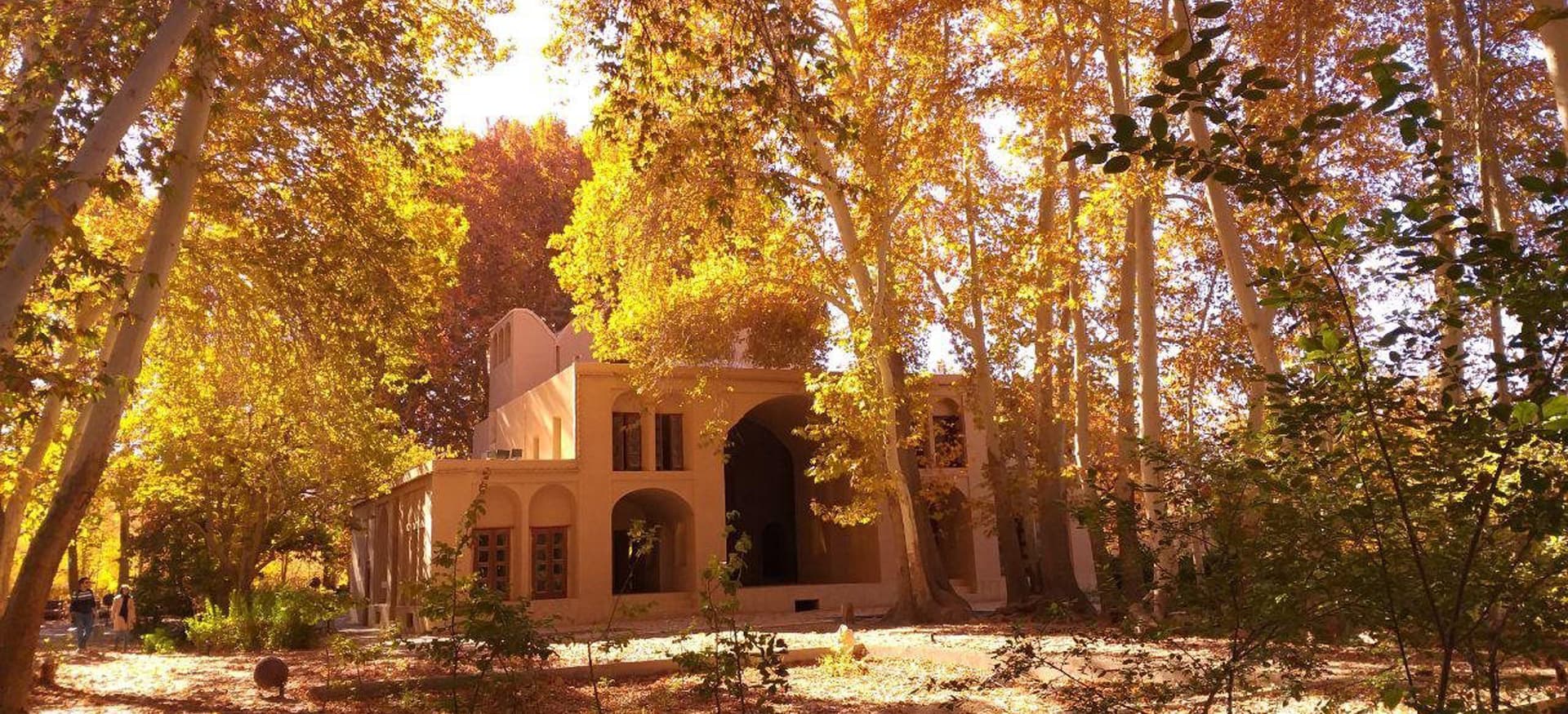 10. Pahlavanpour Persian Garden 2
