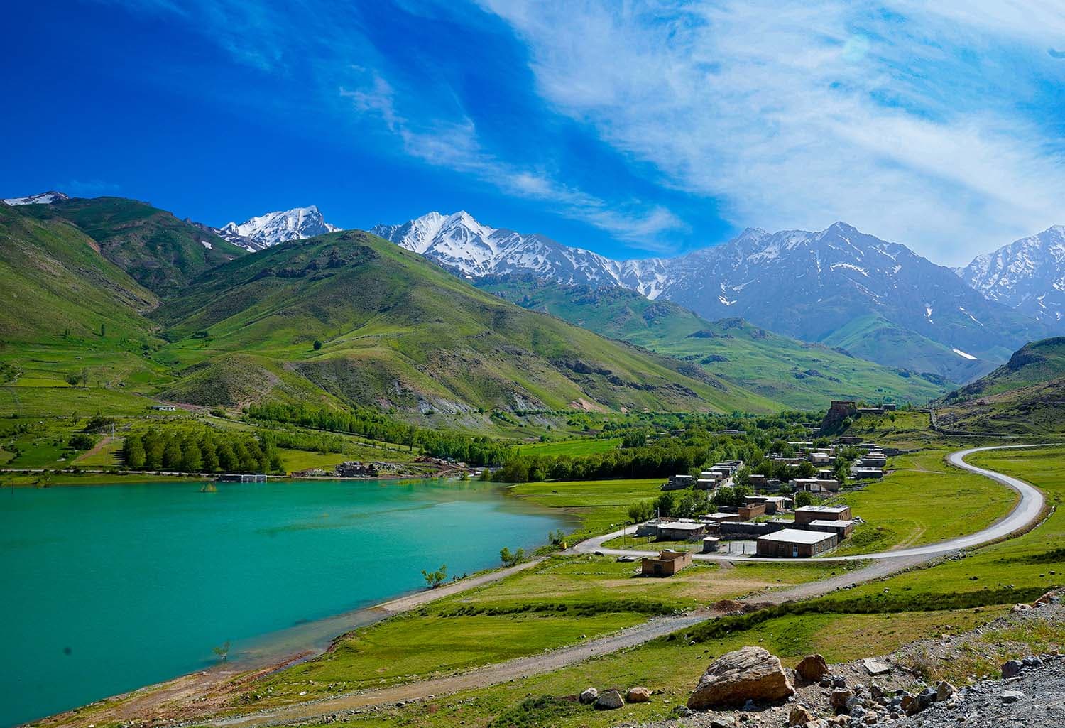 تور لرستان: سرزمین آبشارها